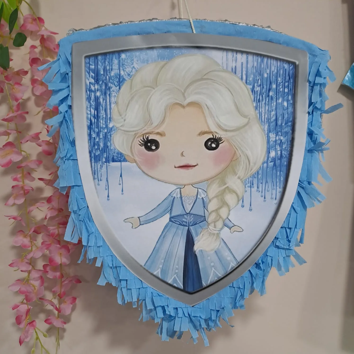 Pinhata Para O Tema Frozen 1 Pinhata Para O Tema Frozen